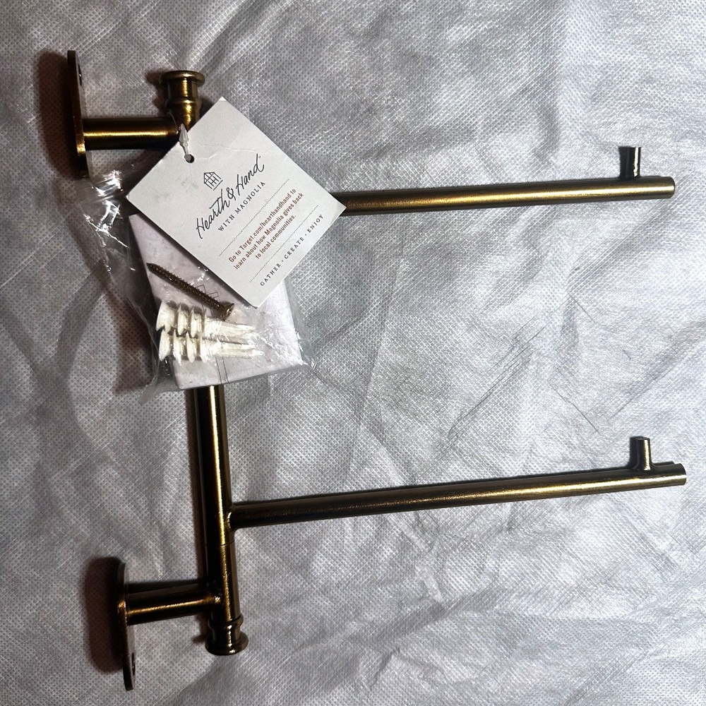 NEW! 7 Piece Bundle of Hearth & Hand Home Decor - Picture 8 of 10